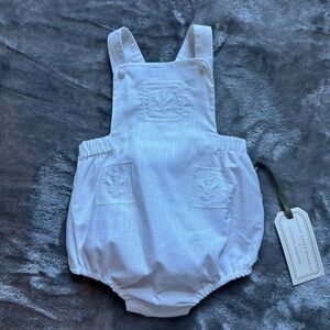 Edgehill Collection White Baby Girls Embroidered Bubble Overalls